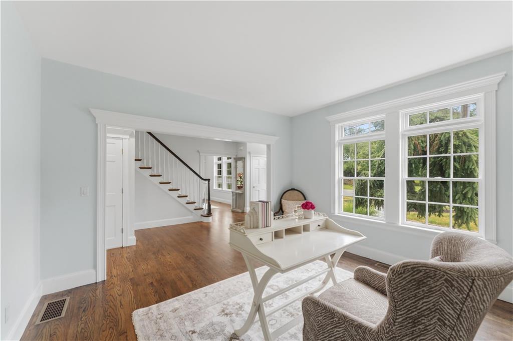 198 Poppasquash Road Property Photo 21