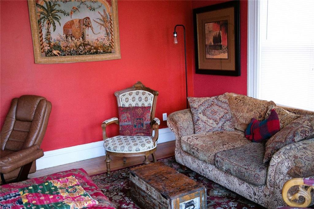 122 Camp Street Property Photo 5