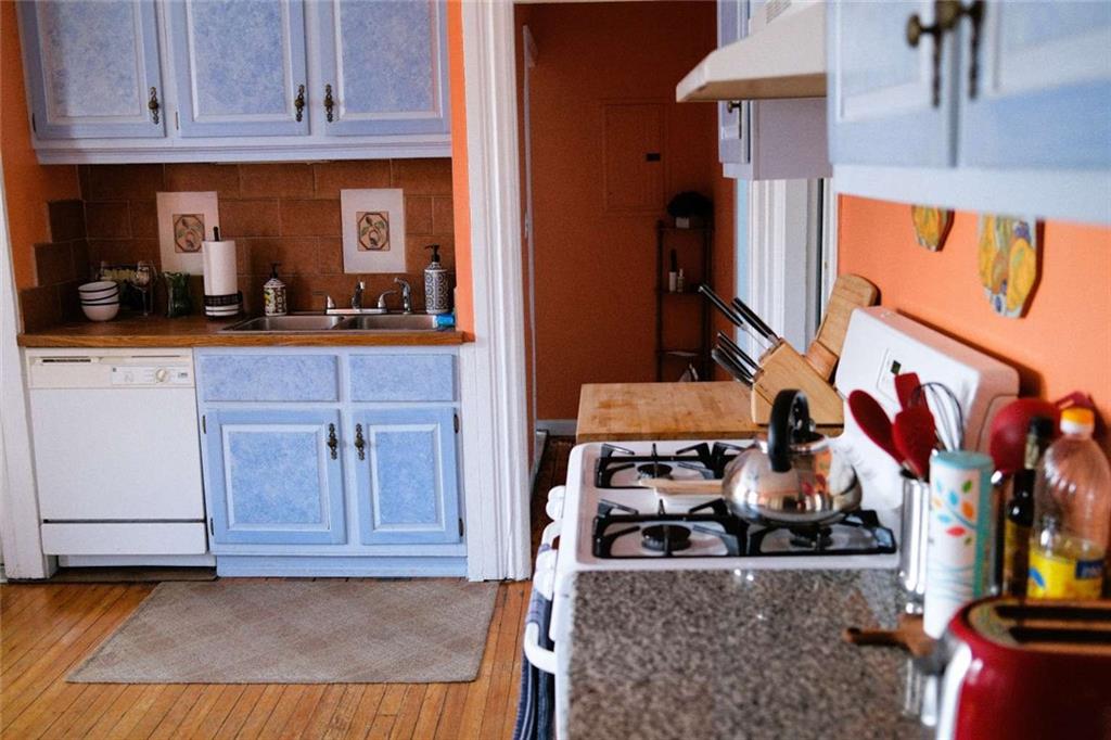 122 Camp Street Property Photo 10