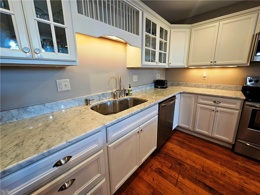 1 Tupperware Drive Unit 329 Property Photo 4