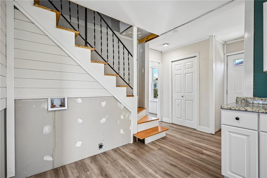 479 Park Avenue Property Photo 15