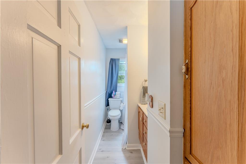 27 Cliffdale Avenue Property Photo 15
