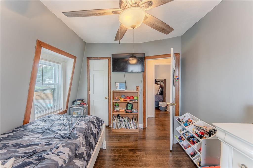 27 Cliffdale Avenue Property Photo 17