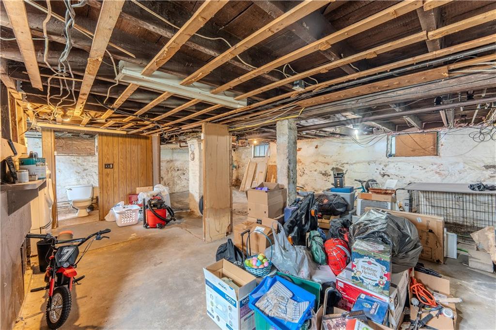 27 Cliffdale Avenue Property Photo 21