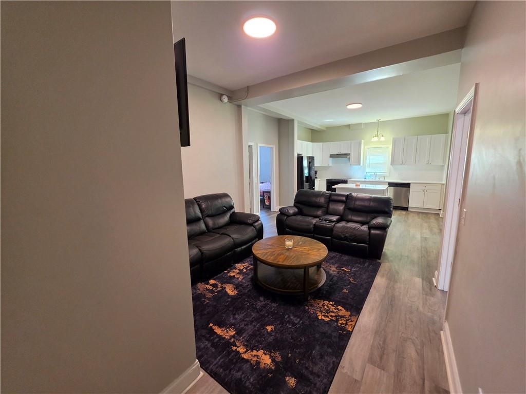 66 Penn Street Property Photo 5