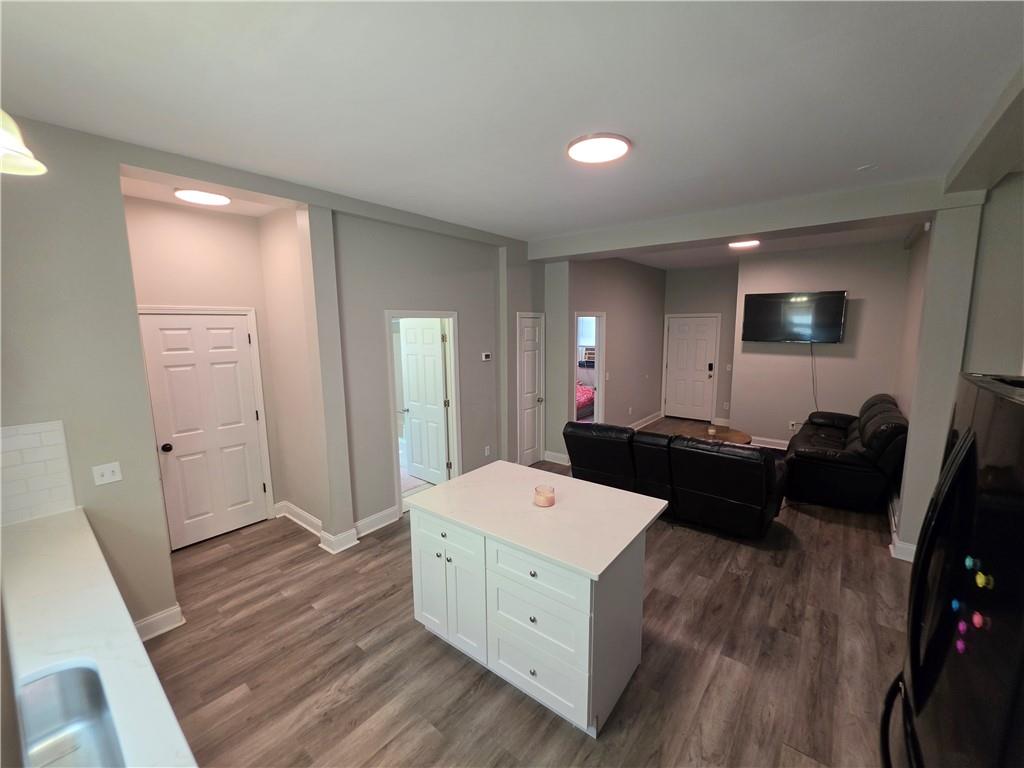 66 Penn Street Property Photo 10
