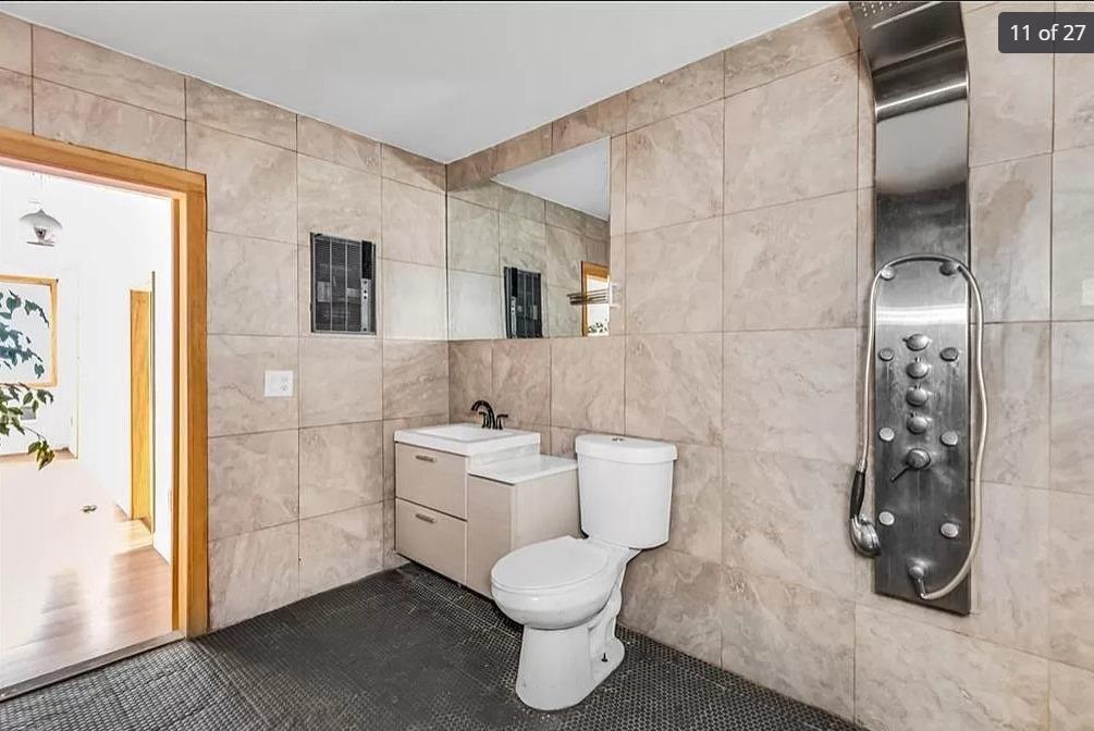 66 Penn Street Property Photo 36
