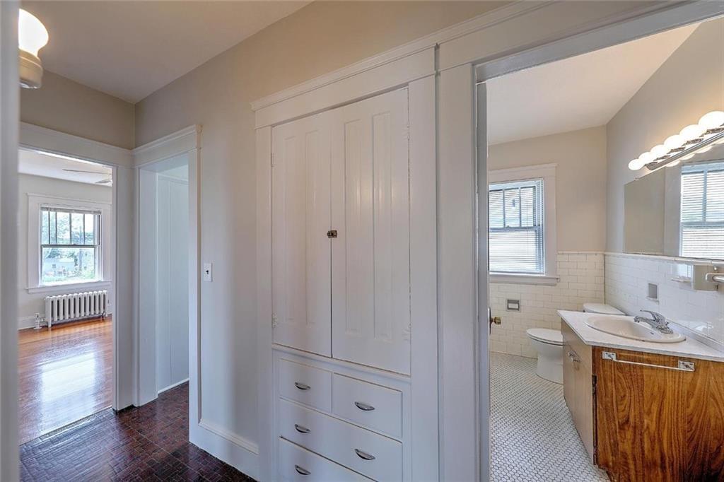 181 183 Saratoga Avenue Property Photo 11