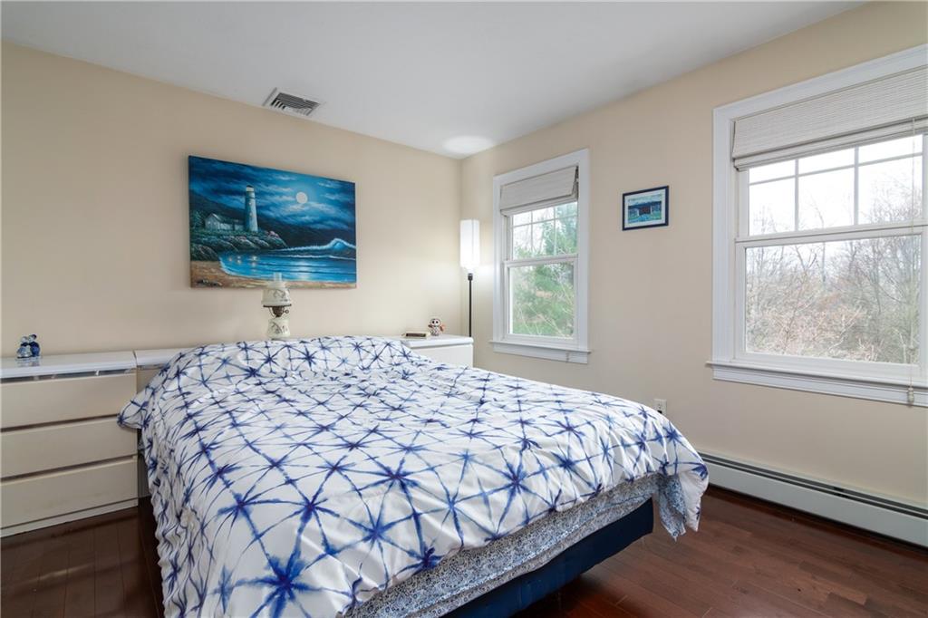 5 Hazelton Lane Property Photo 14