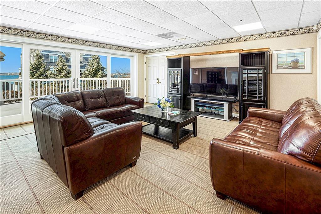 551 Thames Street Unit H3 Property Photo 32