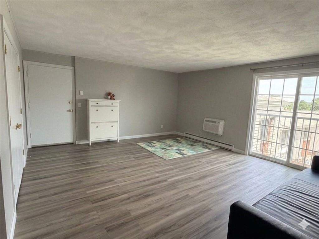 300 Smithfield Road Unit B2-24 Property Photo 1
