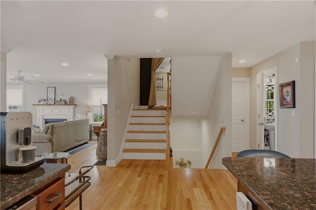 11 King Philip Avenue Property Photo 17