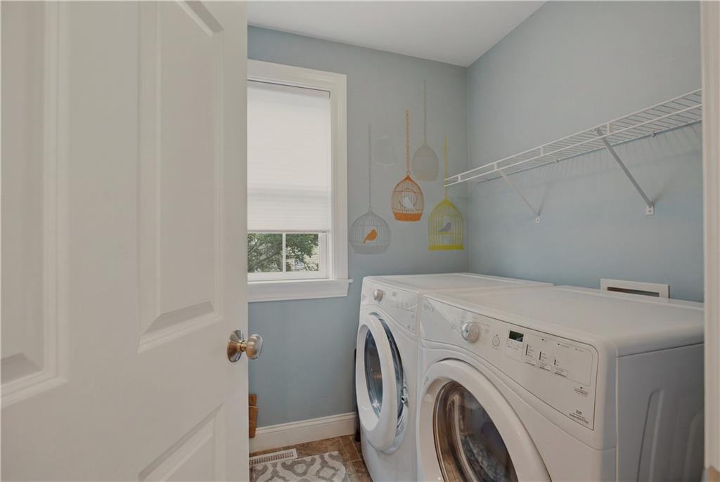 11 King Philip Avenue Property Photo 18