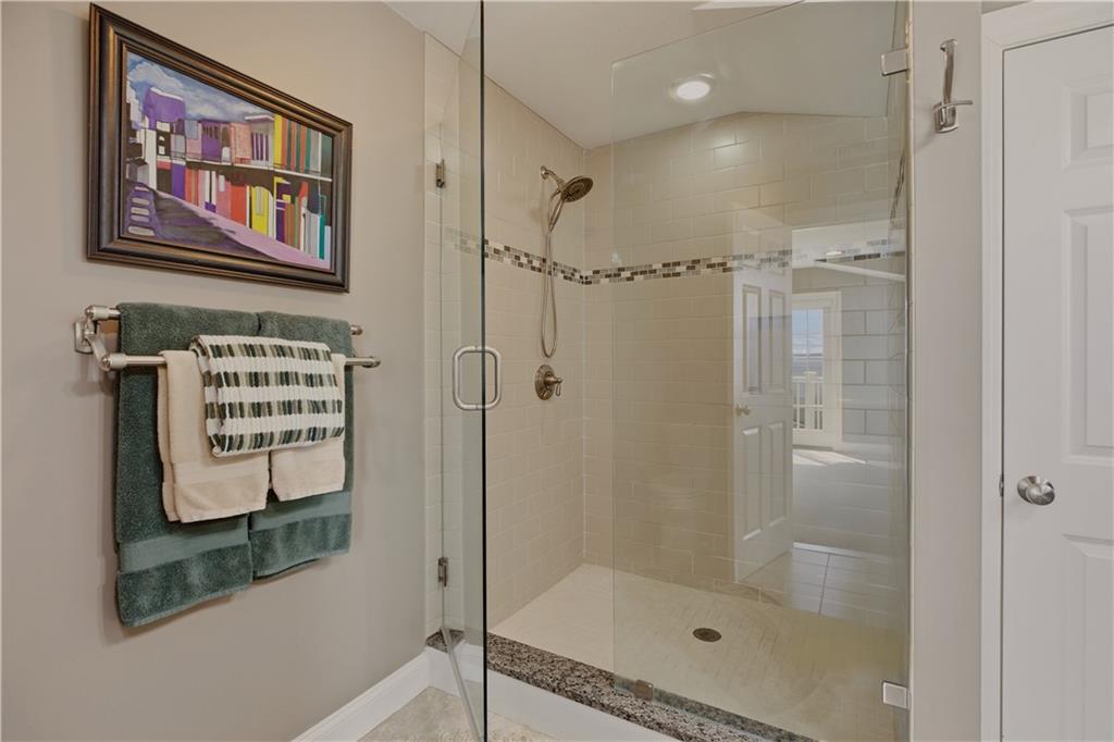 11 King Philip Avenue Property Photo 25