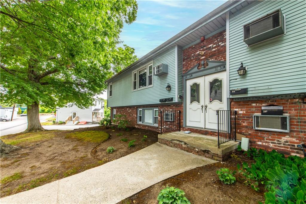 34 Capuano Avenue Unit A Property Photo 3