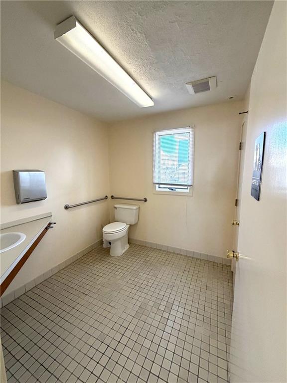 1302 Elmwood Avenue Property Photo 13