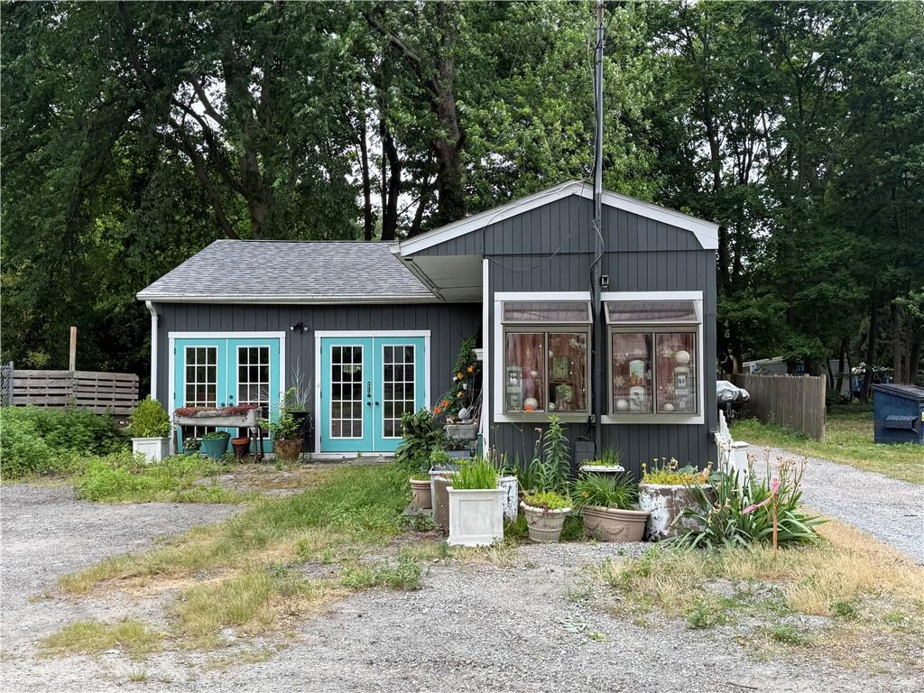 2154 Broad Street Property Photo 3