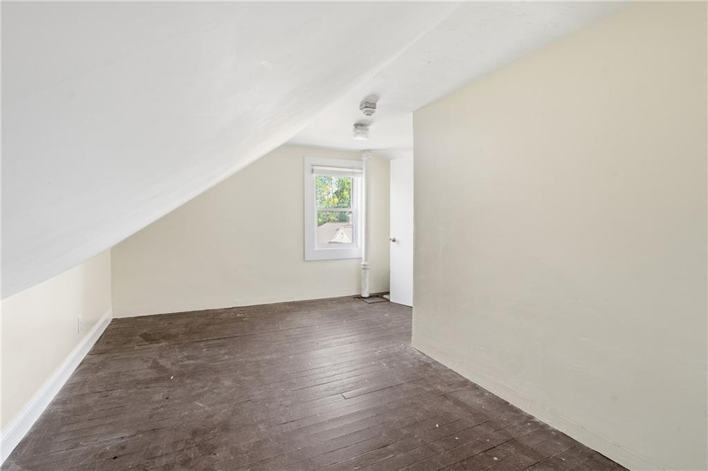 2154 Broad Street Property Photo 22