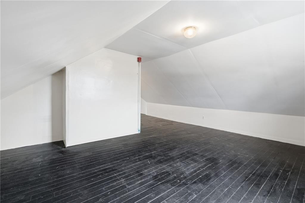 2154 Broad Street Property Photo 23