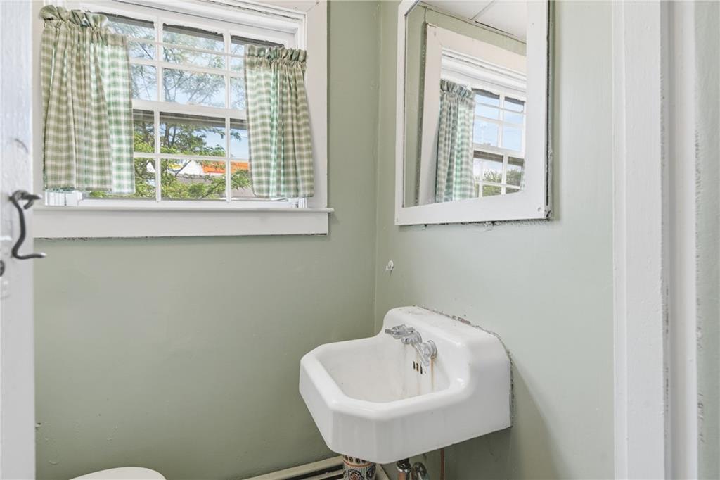 2154 Broad Street Property Photo 27