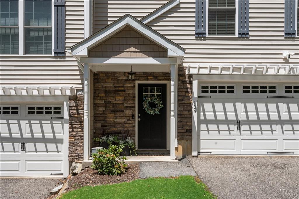 105 Hunting Hill Drive Property Photo 37