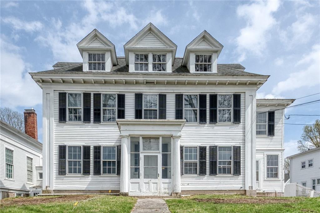 2 Elm Street Property Photo 1