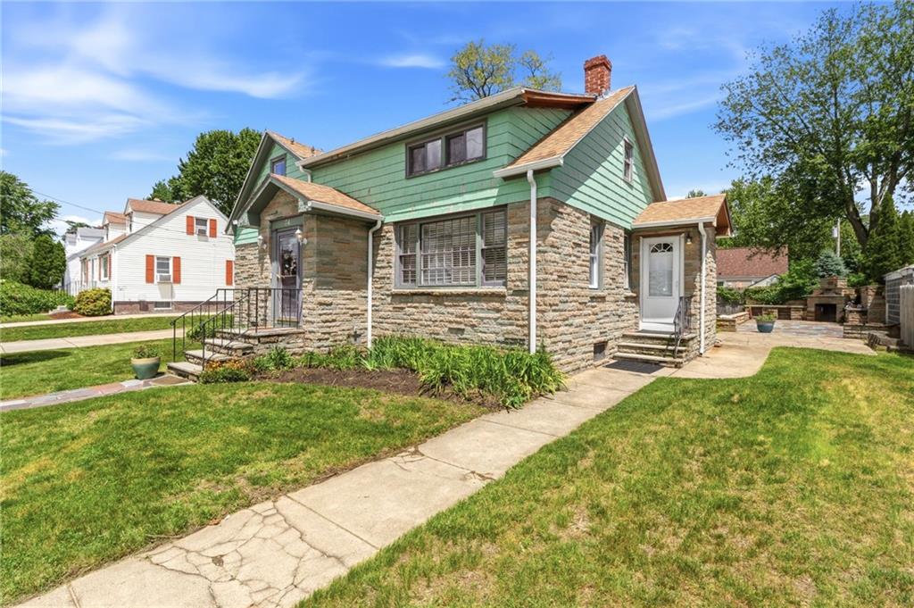 34 Intervale Road Property Photo 6