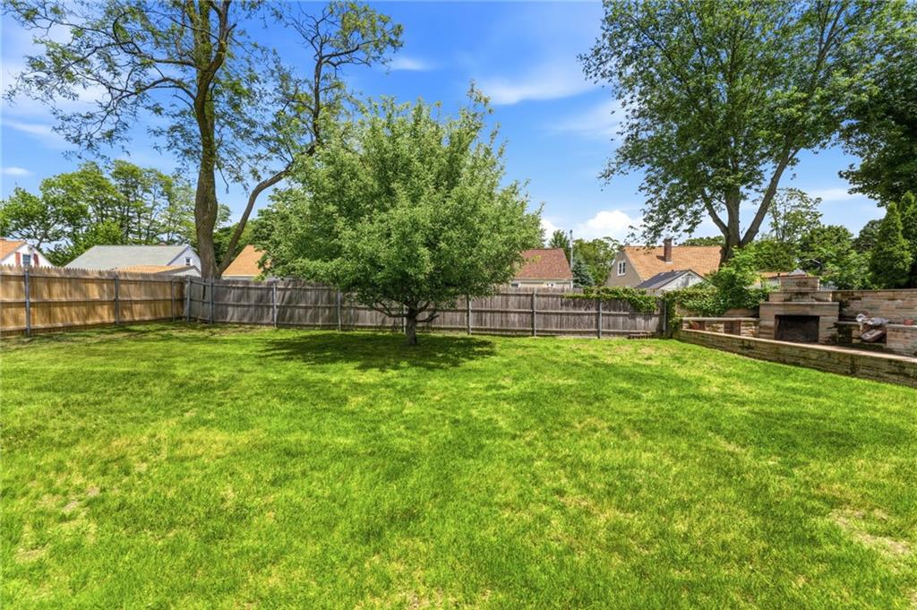 34 Intervale Road Property Photo 11