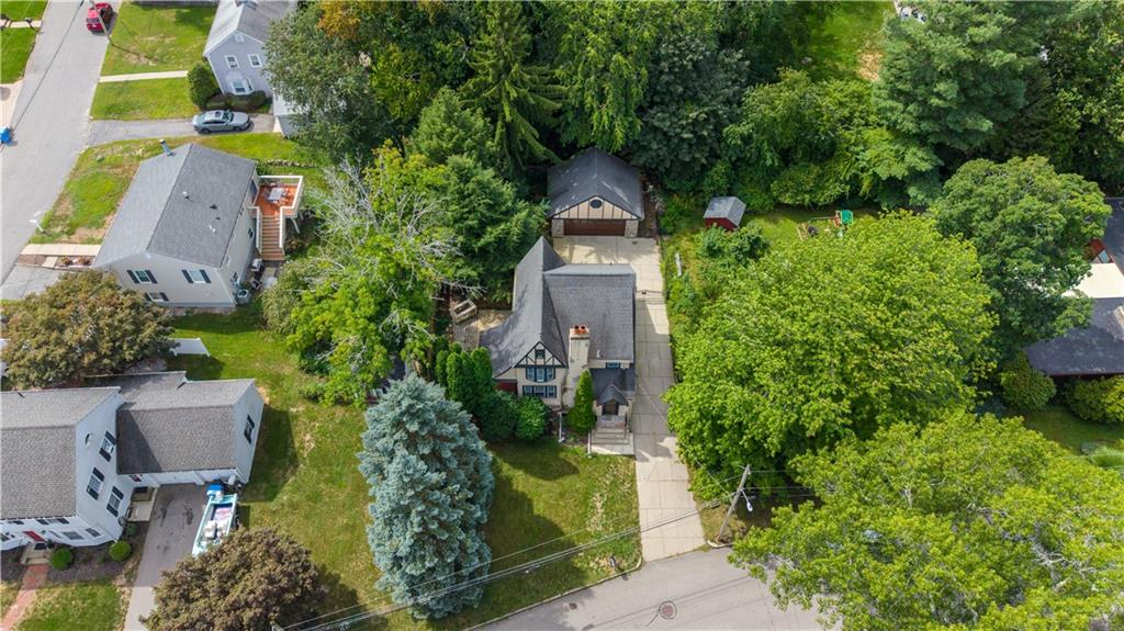 4 Grandview Avenue Property Photo 7
