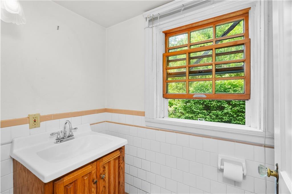 4 Grandview Avenue Property Photo 19