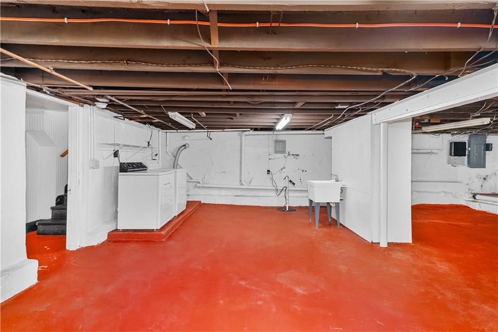 4 Grandview Avenue Property Photo 34