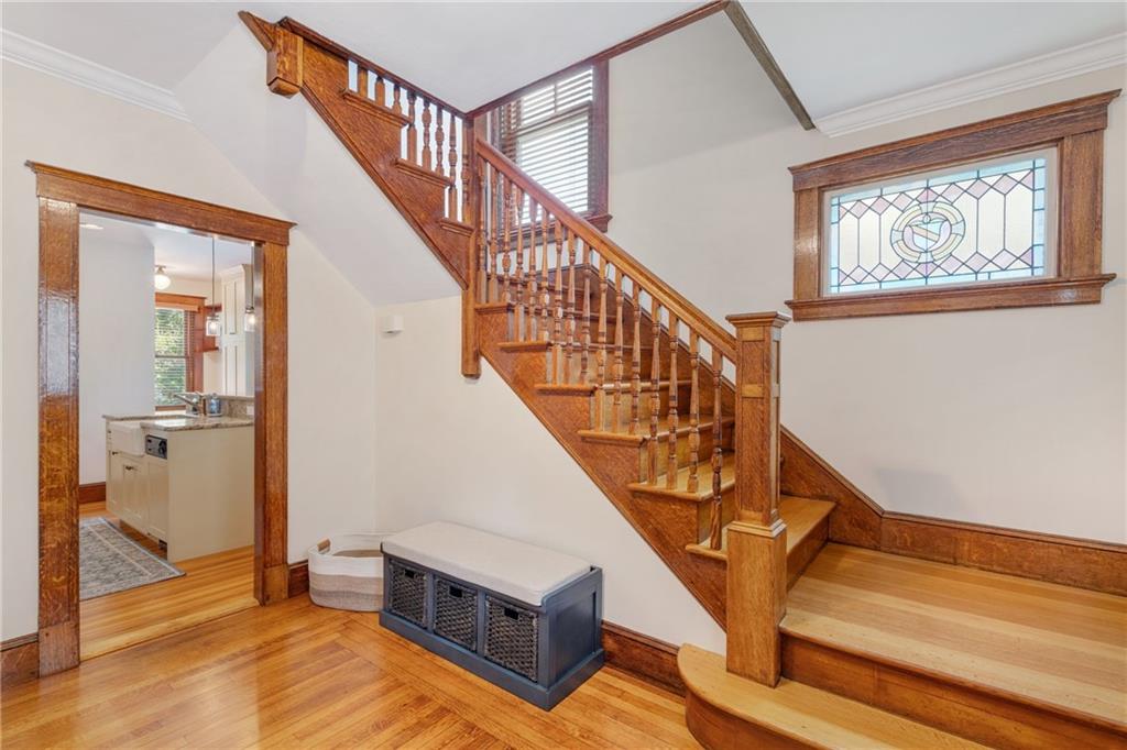8 Bush Street Property Photo 7