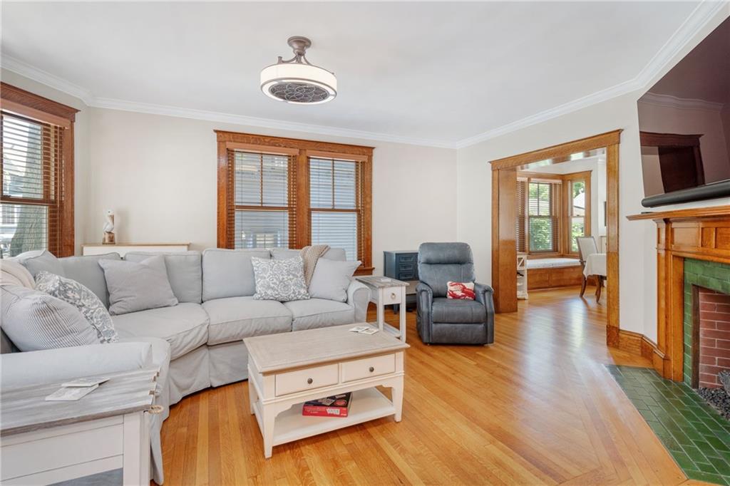 8 Bush Street Property Photo 10