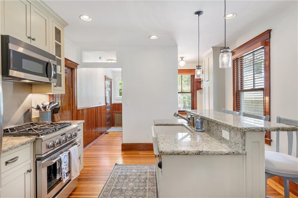 8 Bush Street Property Photo 16