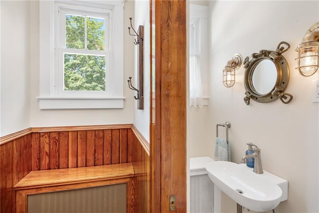 8 Bush Street Property Photo 21