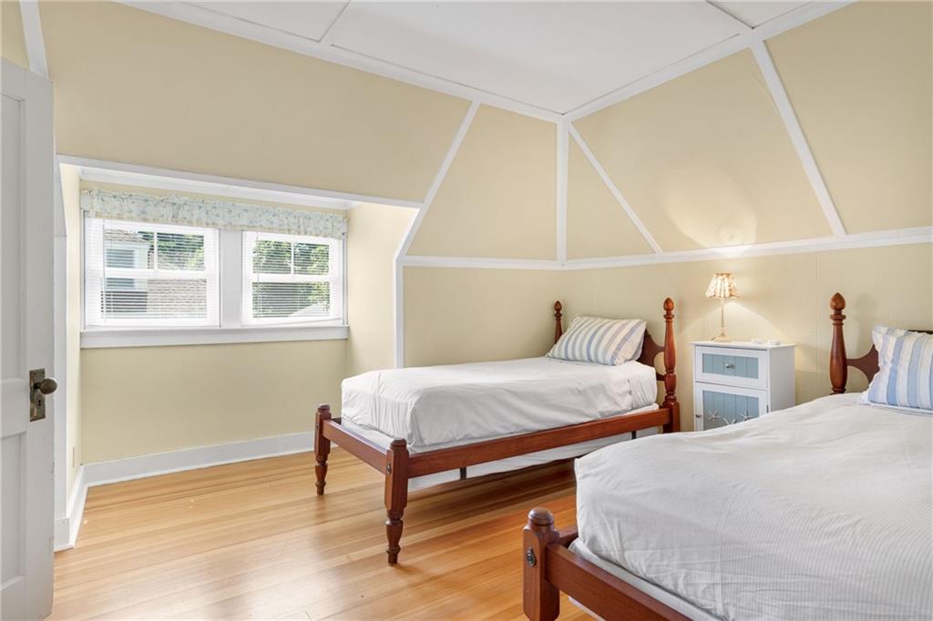 8 Bush Street Property Photo 29