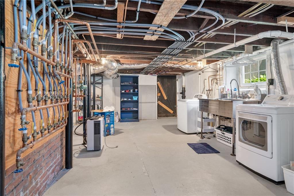 8 Bush Street Property Photo 30