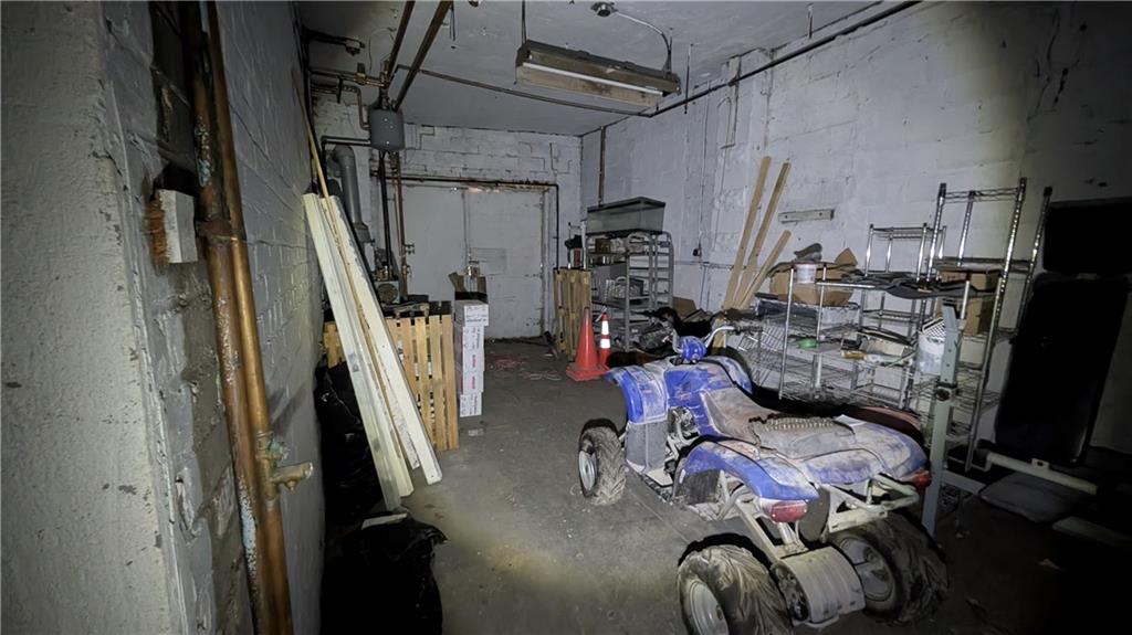 206 County Street Property Photo 5