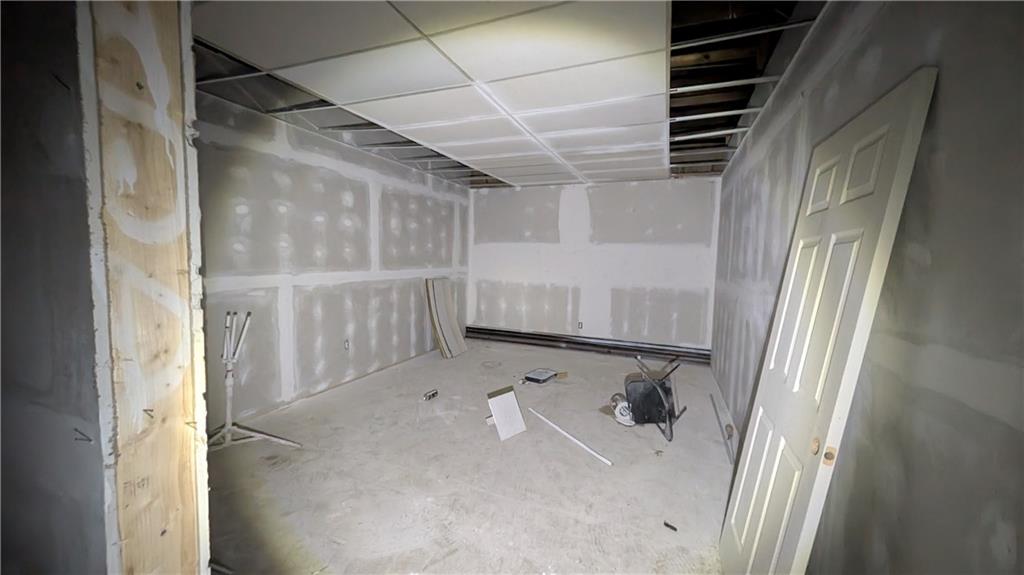 206 County Street Property Photo 8