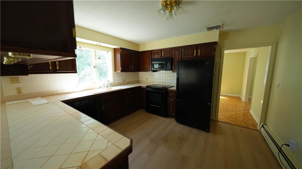 8 Pequot Avenue Property Photo 11