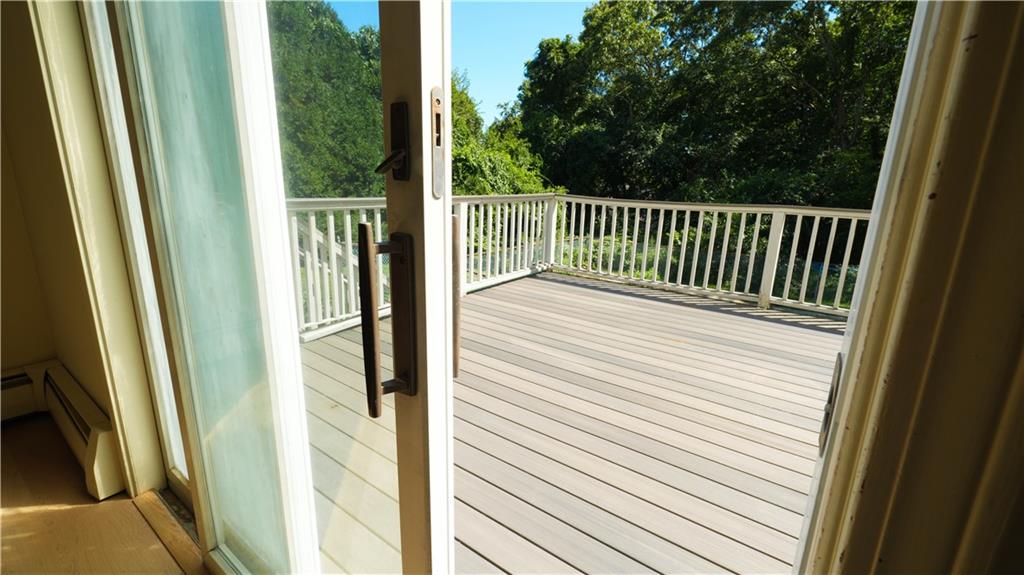 8 Pequot Avenue Property Photo 28