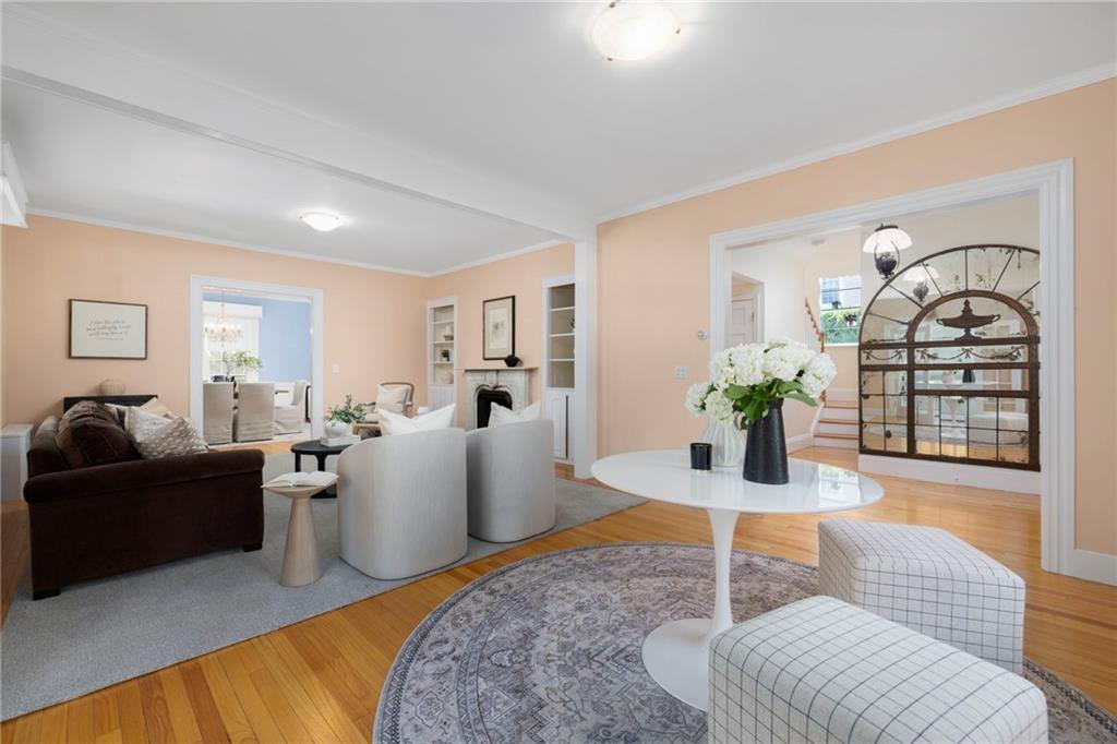 127 Beacon Avenue Property Photo 12
