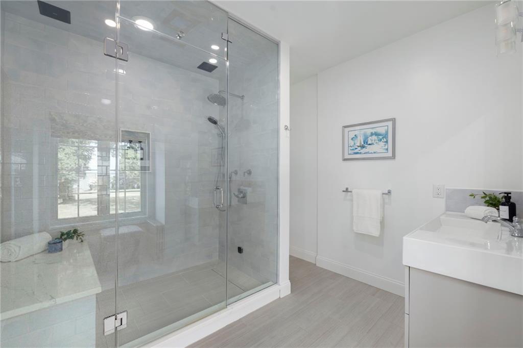 127 Beacon Avenue Property Photo 33