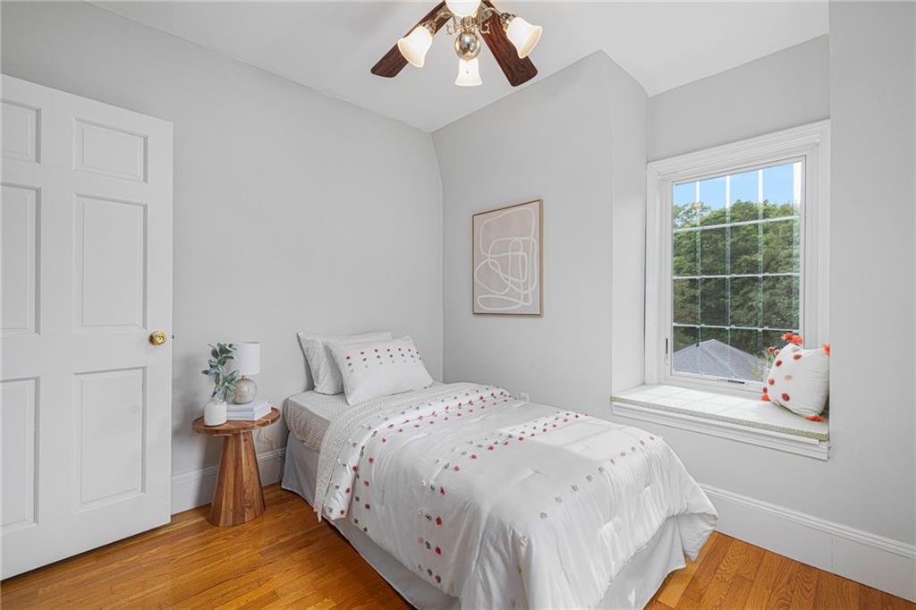 127 Beacon Avenue Property Photo 39