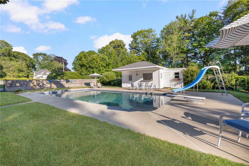 127 Beacon Avenue Property Photo 46