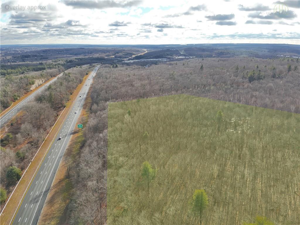 95 Wolf Hill Road Property Photo 7