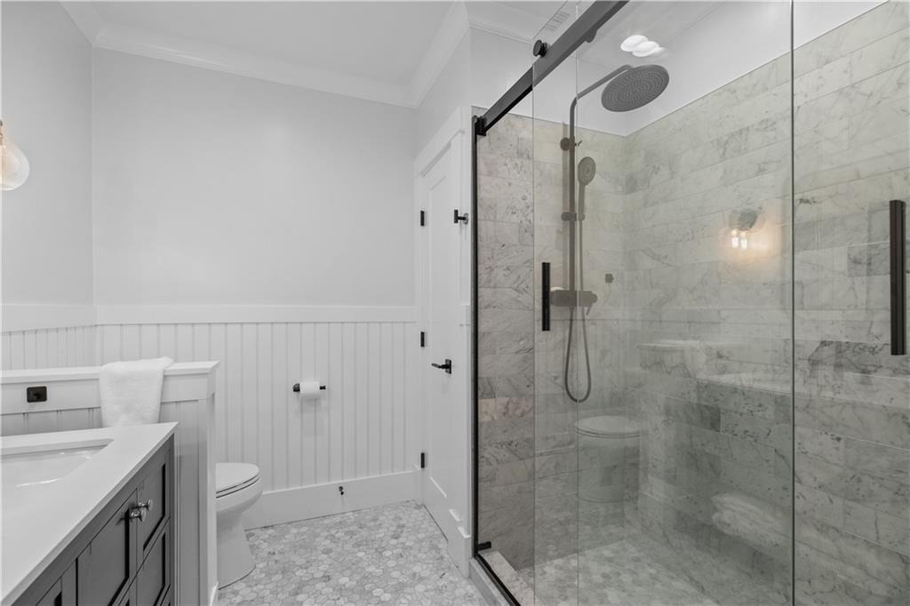 561 Bristol Ferry Road Unit B Property Photo 21