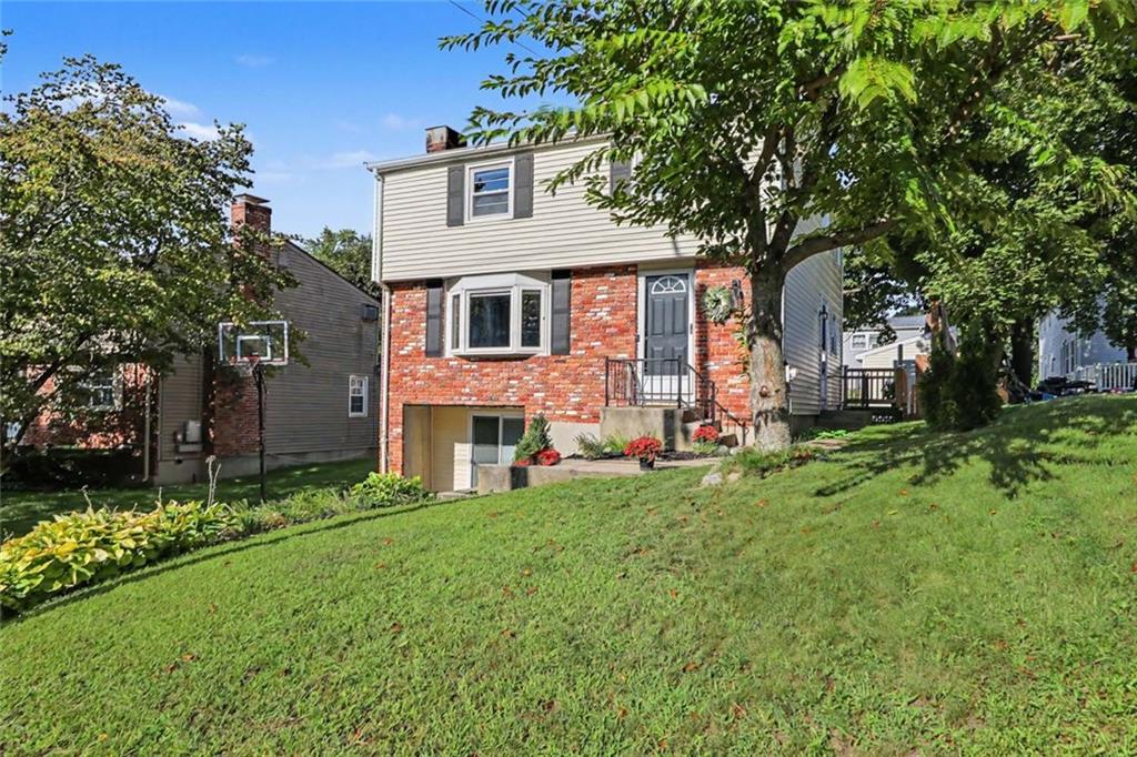 114 England Street Property Photo 4