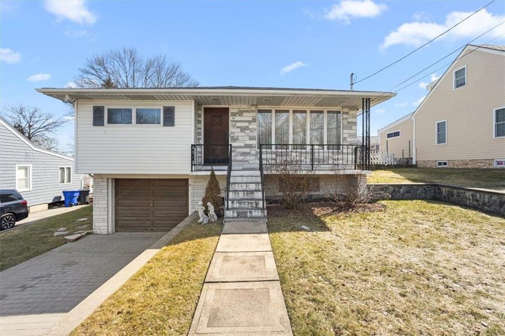 30 Dover Avenue Property Photo 1
