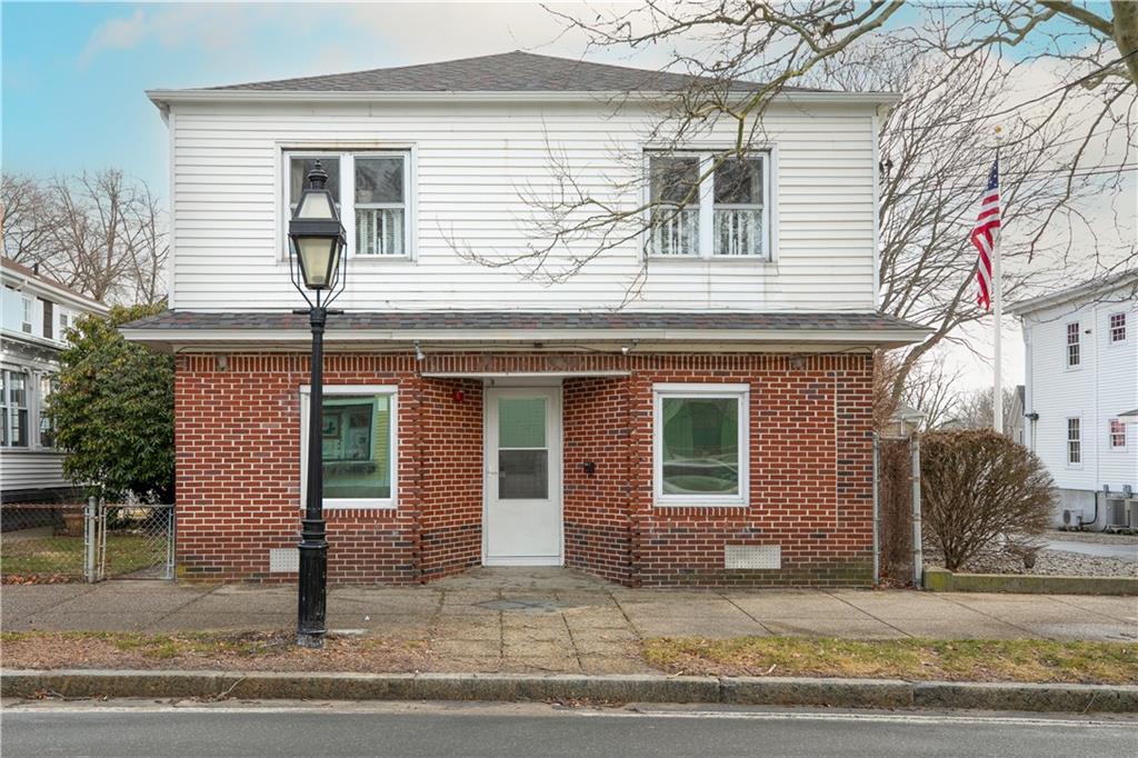 546 Main Street Property Photo 1